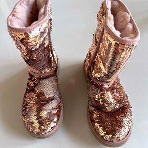 UGG sequin snow boots gently used
